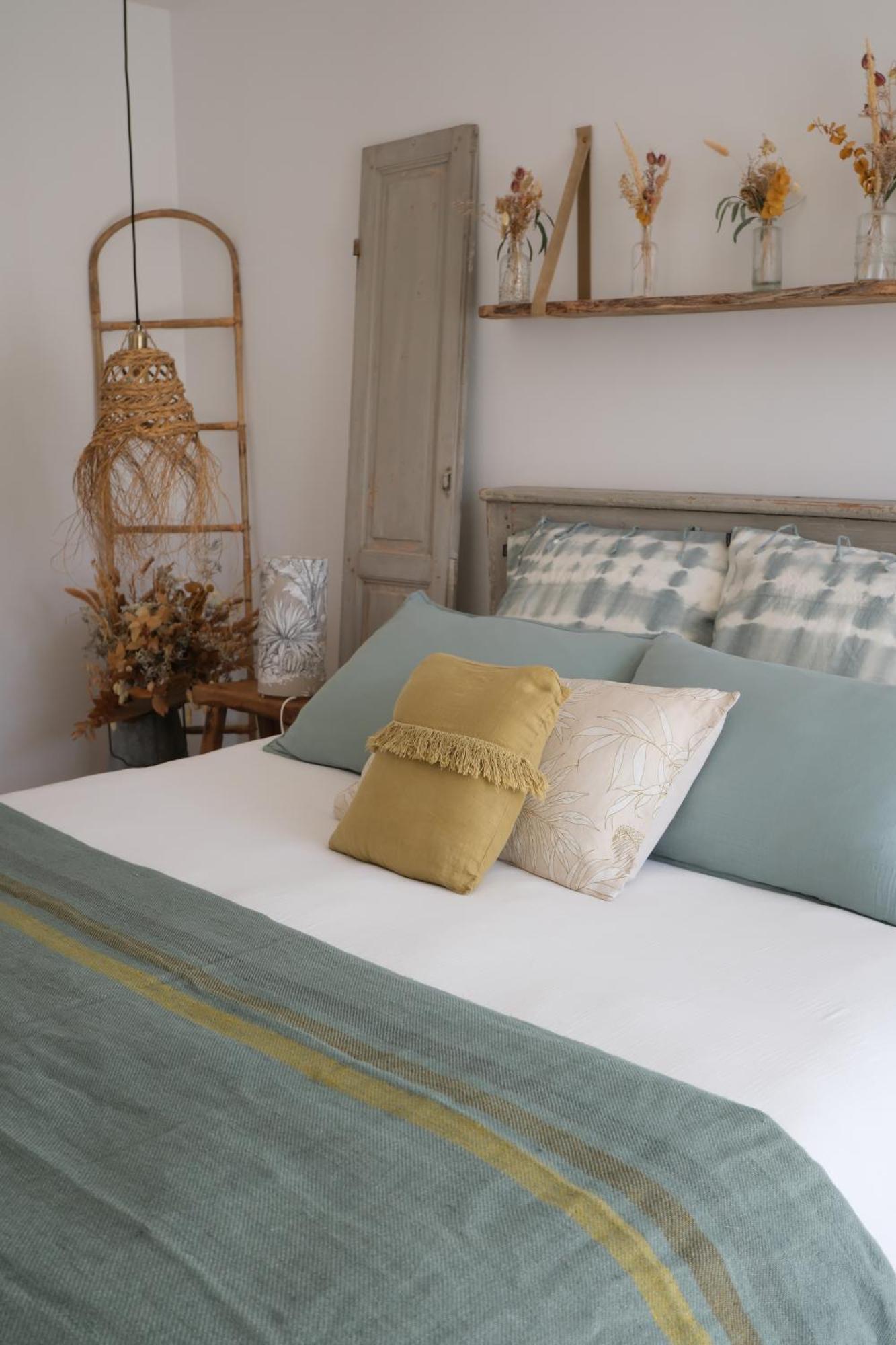 La Petite Parenthese Bed & Breakfast Chaveyriat Екстериор снимка